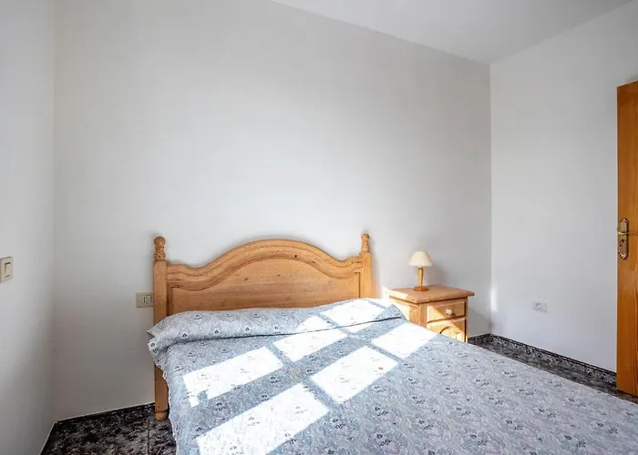 3 Bedroom Awesome Home In Abades